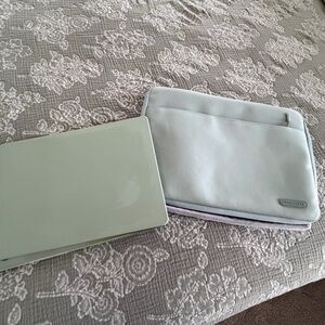 Laptop Case & Bag